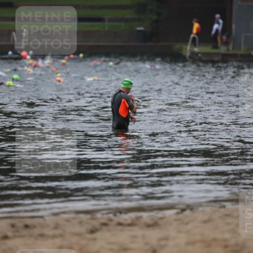 13.09.2026 - Stadtparktriathlon Mo-Foto http://msf.ph/oto/10251886 13.09.2026 08:56:33 Schwimmen  meine-sportfotos.de