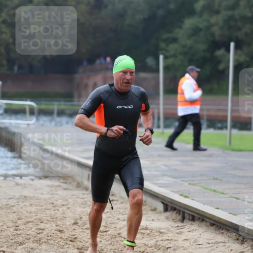 13.09.2026 - Stadtparktriathlon Mo-Foto http://msf.ph/oto/10251898 13.09.2026 08:56:48 Schwimmen 94 meine-sportfotos.de