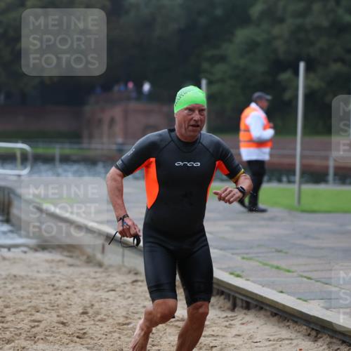13.09.2026 - Stadtparktriathlon Mo-Foto http://msf.ph/oto/10251899 13.09.2026 08:56:48 Schwimmen 94 meine-sportfotos.de