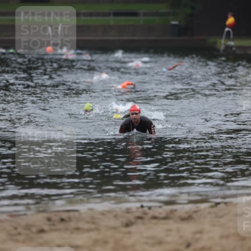 13.09.2026 - Stadtparktriathlon Mo-Foto http://msf.ph/oto/10251916 13.09.2026 09:01:33 Schwimmen 178 meine-sportfotos.de