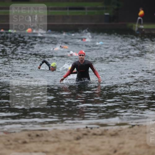 13.09.2026 - Stadtparktriathlon Mo-Foto http://msf.ph/oto/10251917 13.09.2026 09:01:33 Schwimmen 178 meine-sportfotos.de