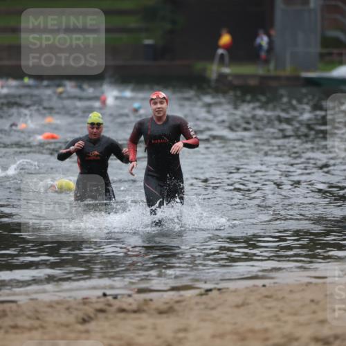 13.09.2026 - Stadtparktriathlon Mo-Foto http://msf.ph/oto/10251922 13.09.2026 09:01:37 Schwimmen 175, 178 meine-sportfotos.de