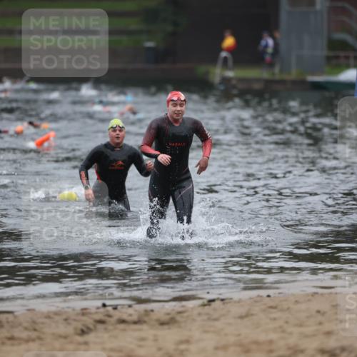 13.09.2026 - Stadtparktriathlon Mo-Foto http://msf.ph/oto/10251923 13.09.2026 09:01:37 Schwimmen 175, 178 meine-sportfotos.de