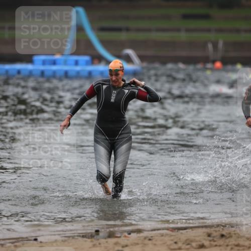 13.09.2026 - Stadtparktriathlon Mo-Foto http://msf.ph/oto/10251961 13.09.2026 09:02:07 Schwimmen 153, 158 meine-sportfotos.de