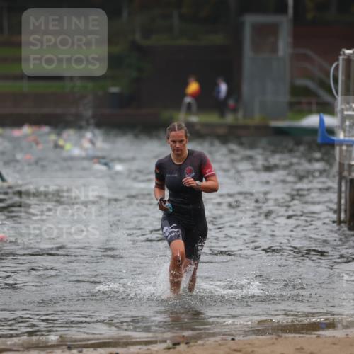 13.09.2026 - Stadtparktriathlon Mo-Foto http://msf.ph/oto/10251975 13.09.2026 09:02:18 Schwimmen 154, 158, 163 meine-sportfotos.de