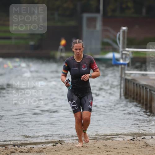 13.09.2026 - Stadtparktriathlon Mo-Foto http://msf.ph/oto/10251978 13.09.2026 09:02:21 Schwimmen 154, 163 meine-sportfotos.de