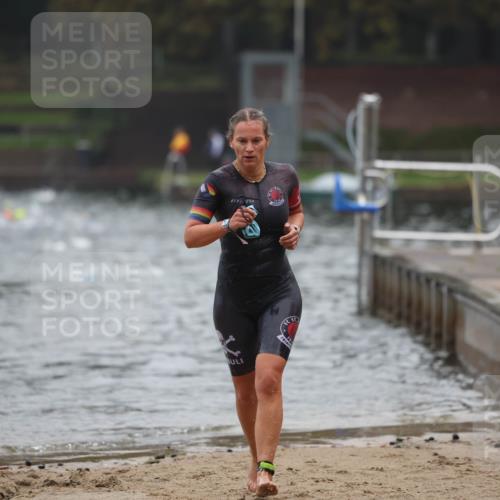 13.09.2026 - Stadtparktriathlon Mo-Foto http://msf.ph/oto/10251980 13.09.2026 09:02:22 Schwimmen 154, 163 meine-sportfotos.de
