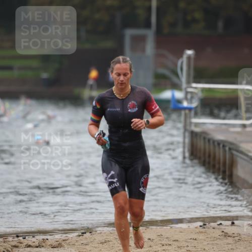 13.09.2026 - Stadtparktriathlon Mo-Foto http://msf.ph/oto/10251981 13.09.2026 09:02:22 Schwimmen 154, 163 meine-sportfotos.de