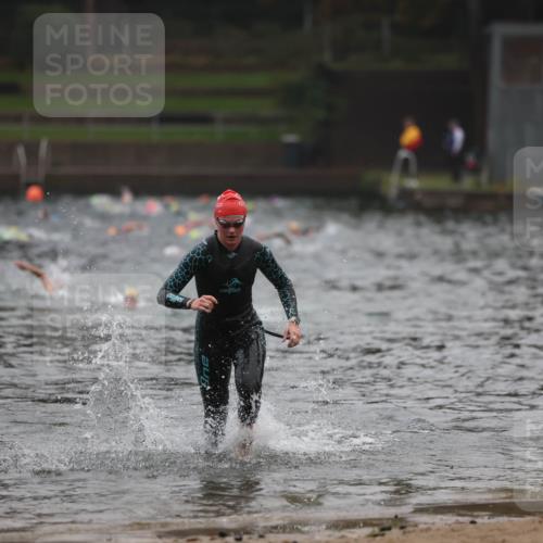 13.09.2026 - Stadtparktriathlon Mo-Foto http://msf.ph/oto/10251985 13.09.2026 09:02:26 Schwimmen 154, 163 meine-sportfotos.de