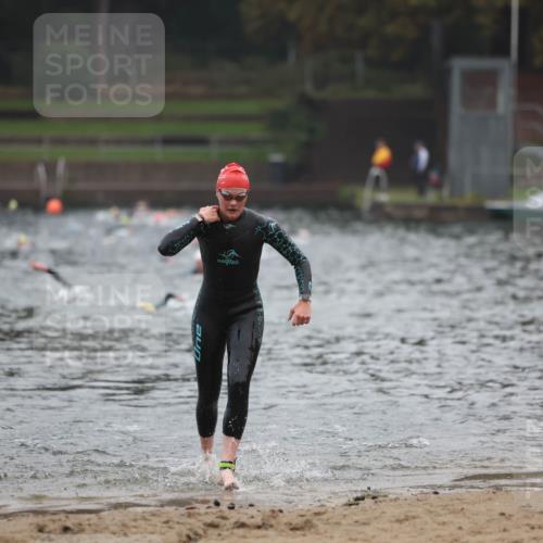 13.09.2026 - Stadtparktriathlon Mo-Foto http://msf.ph/oto/10251986 13.09.2026 09:02:27 Schwimmen 154, 163 meine-sportfotos.de