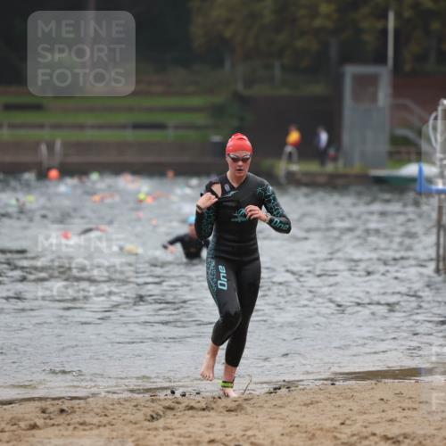 13.09.2026 - Stadtparktriathlon Mo-Foto http://msf.ph/oto/10251988 13.09.2026 09:02:28 Schwimmen 154, 163 meine-sportfotos.de