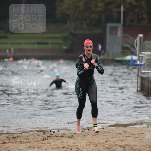 13.09.2026 - Stadtparktriathlon Mo-Foto http://msf.ph/oto/10251989 13.09.2026 09:02:28 Schwimmen 154, 163 meine-sportfotos.de