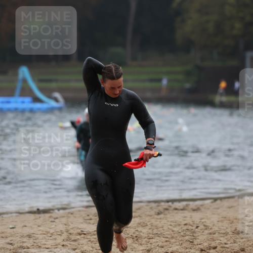 13.09.2026 - Stadtparktriathlon Mo-Foto http://msf.ph/oto/10252011 13.09.2026 09:02:56 Schwimmen 118, 147, 177, 192 meine-sportfotos.de