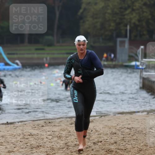 13.09.2026 - Stadtparktriathlon Mo-Foto http://msf.ph/oto/10252019 13.09.2026 09:03:03 Schwimmen 147, 168, 174, 184 meine-sportfotos.de