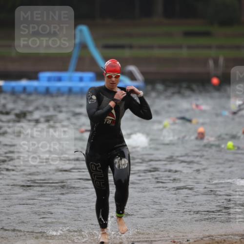13.09.2026 - Stadtparktriathlon Mo-Foto http://msf.ph/oto/10252022 13.09.2026 09:03:07 Schwimmen 147, 168, 174, 184 meine-sportfotos.de