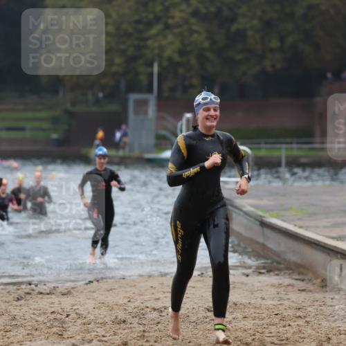 13.09.2026 - Stadtparktriathlon Mo-Foto http://msf.ph/oto/10252030 13.09.2026 09:03:13 Schwimmen 160, 168, 174, 184, 190, 197, 208 meine-sportfotos.de