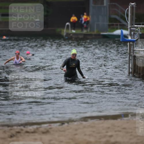 13.09.2026 - Stadtparktriathlon Mo-Foto http://msf.ph/oto/10252126 13.09.2026 09:04:17 Schwimmen 162 meine-sportfotos.de