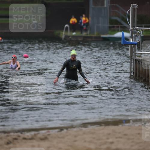 13.09.2026 - Stadtparktriathlon Mo-Foto http://msf.ph/oto/10252127 13.09.2026 09:04:18 Schwimmen 162 meine-sportfotos.de