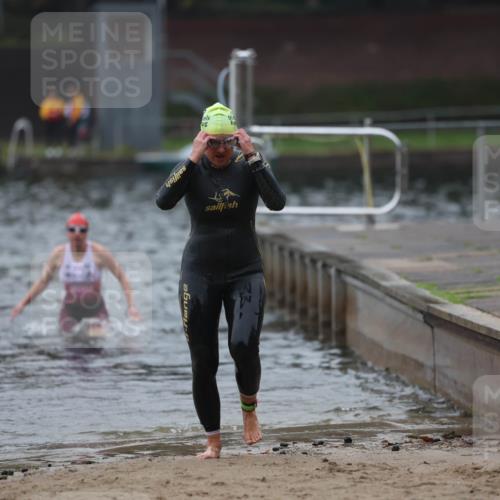 13.09.2026 - Stadtparktriathlon Mo-Foto http://msf.ph/oto/10252134 13.09.2026 09:04:29 Schwimmen 167, 181 meine-sportfotos.de
