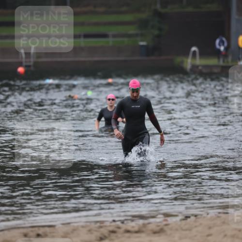 13.09.2026 - Stadtparktriathlon Mo-Foto http://msf.ph/oto/10252150 13.09.2026 09:04:45 Schwimmen 155 meine-sportfotos.de