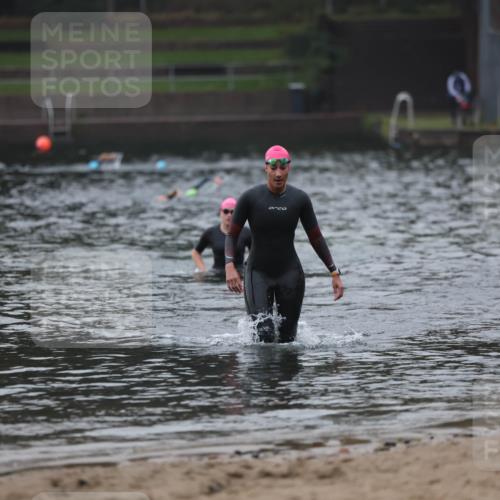 13.09.2026 - Stadtparktriathlon Mo-Foto http://msf.ph/oto/10252153 13.09.2026 09:04:47 Schwimmen 155 meine-sportfotos.de