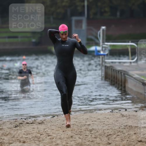 13.09.2026 - Stadtparktriathlon Mo-Foto http://msf.ph/oto/10252160 13.09.2026 09:04:53 Schwimmen 155, 159 meine-sportfotos.de