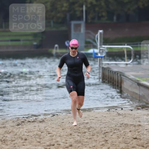 13.09.2026 - Stadtparktriathlon Mo-Foto http://msf.ph/oto/10252170 13.09.2026 09:05:01 Schwimmen 159 meine-sportfotos.de