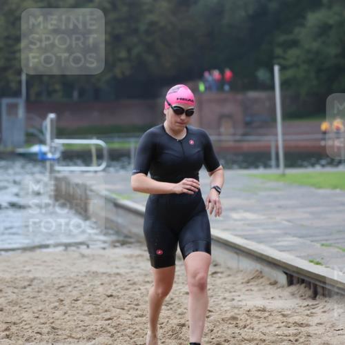 13.09.2026 - Stadtparktriathlon Mo-Foto http://msf.ph/oto/10252176 13.09.2026 09:05:04 Schwimmen 159 meine-sportfotos.de