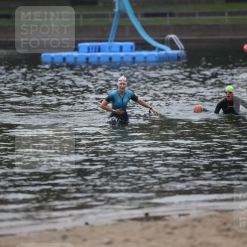 13.09.2026 - Stadtparktriathlon Mo-Foto http://msf.ph/oto/10252178 13.09.2026 09:05:19 Schwimmen  meine-sportfotos.de