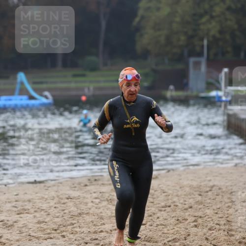 13.09.2026 - Stadtparktriathlon Mo-Foto http://msf.ph/oto/10252219 13.09.2026 09:05:48 Schwimmen 151 meine-sportfotos.de