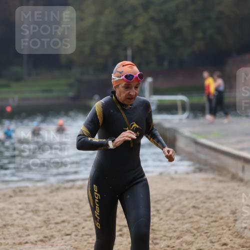 13.09.2026 - Stadtparktriathlon Mo-Foto http://msf.ph/oto/10252223 13.09.2026 09:05:49 Schwimmen 151 meine-sportfotos.de