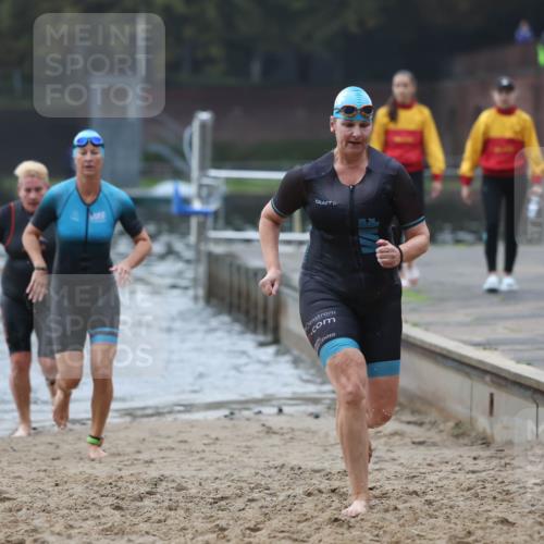 13.09.2026 - Stadtparktriathlon Mo-Foto http://msf.ph/oto/10252231 13.09.2026 09:06:08 Schwimmen 150, 185, 186 meine-sportfotos.de