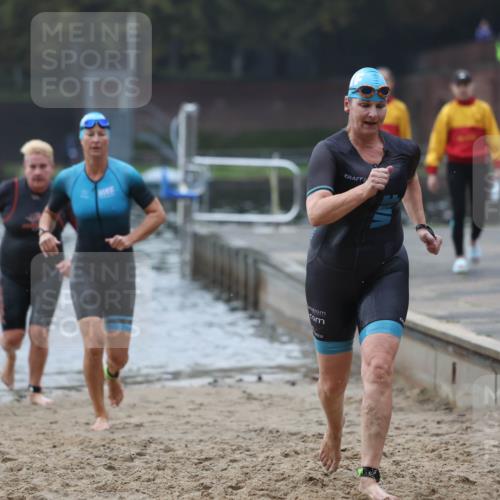 13.09.2026 - Stadtparktriathlon Mo-Foto http://msf.ph/oto/10252232 13.09.2026 09:06:08 Schwimmen 150, 185, 186 meine-sportfotos.de