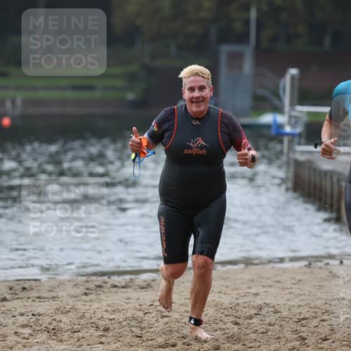 13.09.2026 - Stadtparktriathlon Mo-Foto http://msf.ph/oto/10252236 13.09.2026 09:06:11 Schwimmen 150, 185, 186 meine-sportfotos.de