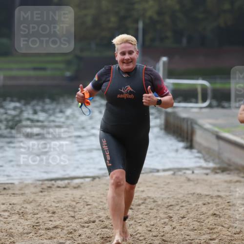 13.09.2026 - Stadtparktriathlon Mo-Foto http://msf.ph/oto/10252240 13.09.2026 09:06:11 Schwimmen 150, 185, 186 meine-sportfotos.de