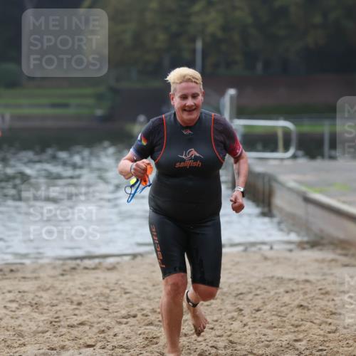 13.09.2026 - Stadtparktriathlon Mo-Foto http://msf.ph/oto/10252241 13.09.2026 09:06:12 Schwimmen 150, 185, 186 meine-sportfotos.de