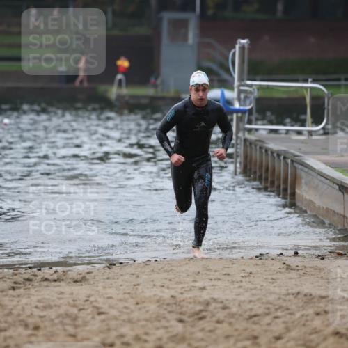 13.09.2026 - Stadtparktriathlon Mo-Foto http://msf.ph/oto/10252261 13.09.2026 09:43:02 Schwimmen 226, 290 meine-sportfotos.de