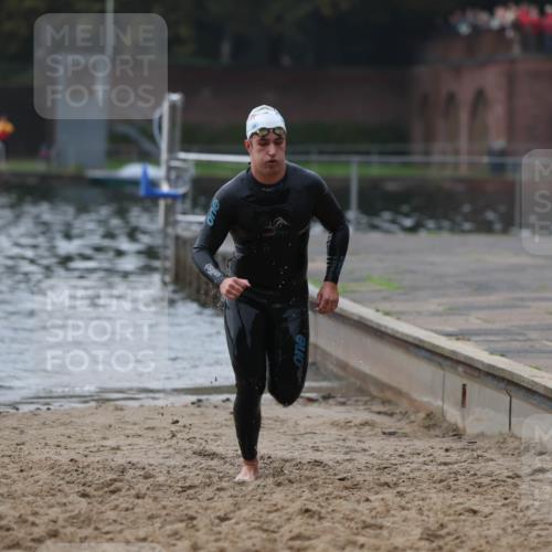 13.09.2026 - Stadtparktriathlon Mo-Foto http://msf.ph/oto/10252265 13.09.2026 09:43:03 Schwimmen 226, 290 meine-sportfotos.de