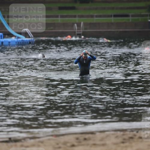 13.09.2026 - Stadtparktriathlon Mo-Foto http://msf.ph/oto/10252289 13.09.2026 09:43:56 Schwimmen 211 meine-sportfotos.de