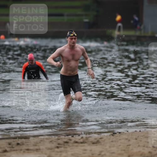 13.09.2026 - Stadtparktriathlon Mo-Foto http://msf.ph/oto/10252304 13.09.2026 09:44:25 Schwimmen 218 meine-sportfotos.de