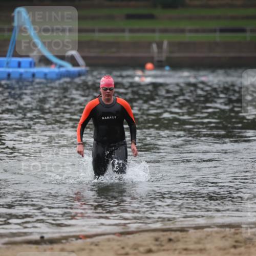 13.09.2026 - Stadtparktriathlon Mo-Foto http://msf.ph/oto/10252311 13.09.2026 09:44:34 Schwimmen 260 meine-sportfotos.de