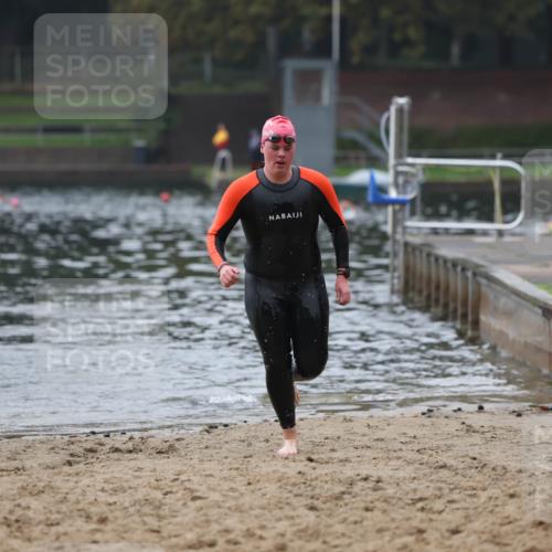 13.09.2026 - Stadtparktriathlon Mo-Foto http://msf.ph/oto/10252317 13.09.2026 09:44:38 Schwimmen 260 meine-sportfotos.de