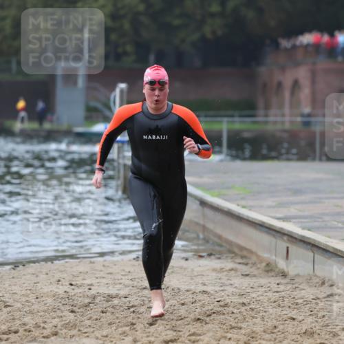 13.09.2026 - Stadtparktriathlon Mo-Foto http://msf.ph/oto/10252320 13.09.2026 09:44:40 Schwimmen 260 meine-sportfotos.de