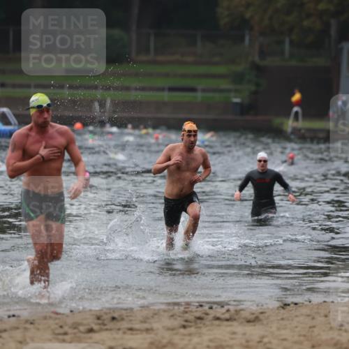13.09.2026 - Stadtparktriathlon Mo-Foto http://msf.ph/oto/10252329 13.09.2026 09:45:22 Schwimmen 212, 263, 338 meine-sportfotos.de