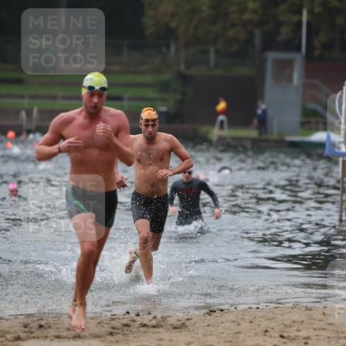 13.09.2026 - Stadtparktriathlon Mo-Foto http://msf.ph/oto/10252331 13.09.2026 09:45:23 Schwimmen 212, 263, 338 meine-sportfotos.de