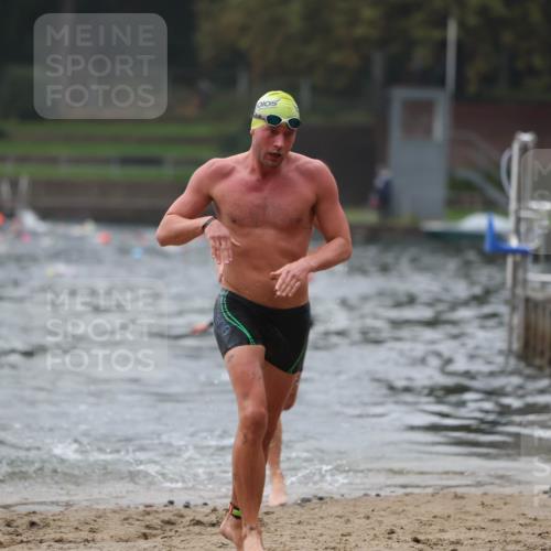 13.09.2026 - Stadtparktriathlon Mo-Foto http://msf.ph/oto/10252332 13.09.2026 09:45:24 Schwimmen 212, 263, 321, 338 meine-sportfotos.de