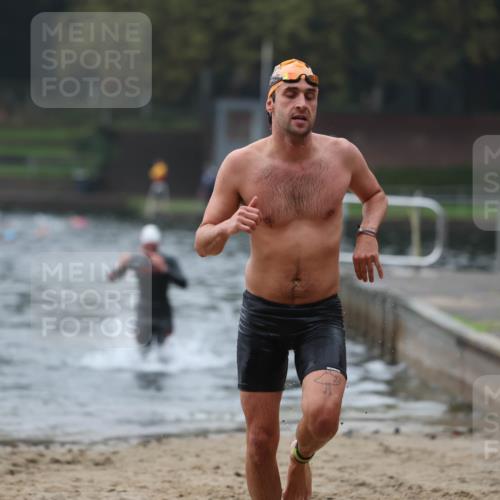 13.09.2026 - Stadtparktriathlon Mo-Foto http://msf.ph/oto/10252334 13.09.2026 09:45:26 Schwimmen 212, 263, 321, 338, 344 meine-sportfotos.de
