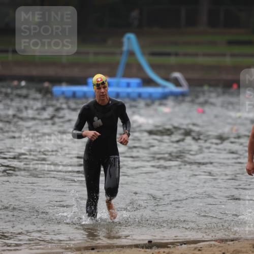 13.09.2026 - Stadtparktriathlon Mo-Foto http://msf.ph/oto/10252366 13.09.2026 09:45:57 Schwimmen 214, 293, 296, 313 meine-sportfotos.de