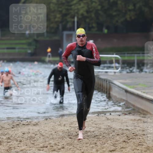 13.09.2026 - Stadtparktriathlon Mo-Foto http://msf.ph/oto/10252377 13.09.2026 09:46:09 Schwimmen 227, 274, 296 meine-sportfotos.de