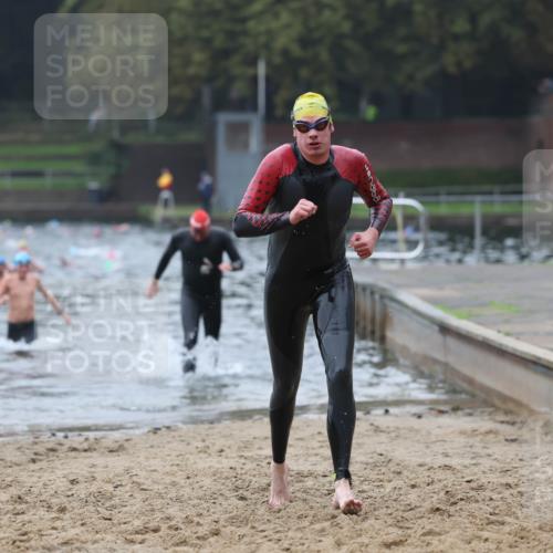 13.09.2026 - Stadtparktriathlon Mo-Foto http://msf.ph/oto/10252378 13.09.2026 09:46:09 Schwimmen 227, 274, 296 meine-sportfotos.de